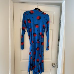 Boden wrap-around cotton dress. Gently used, excellent condition. US 6R.